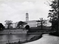 Photograph courtesy of 'Nottingham University College - A record of its history and an appreciation of the new buildings.'